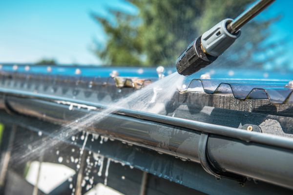 Cost of Gutter Pressure Washing in Sarasota