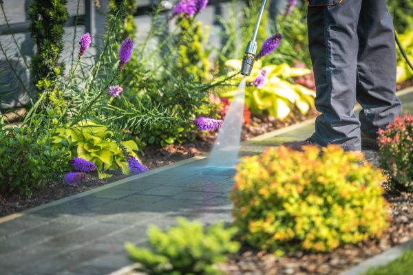 Cost of Sidewalk Pressure Washing in Sarasota