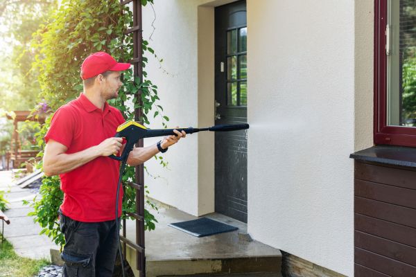 Cost of House Powerwashing in Sarasota