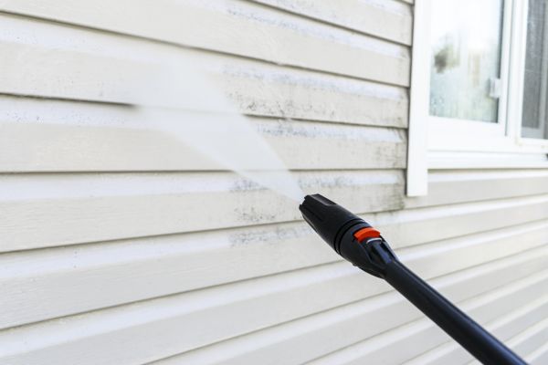 Cost of Vinyl Siding Washing in Sarasota