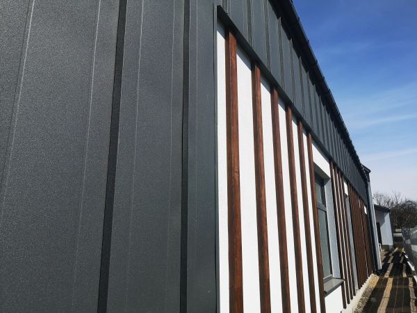 Cost of Aluminum Siding Power Washing in Sarasota