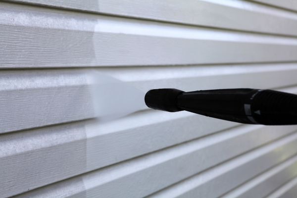 Cost of Condo Siding Power Washing in Sarasota