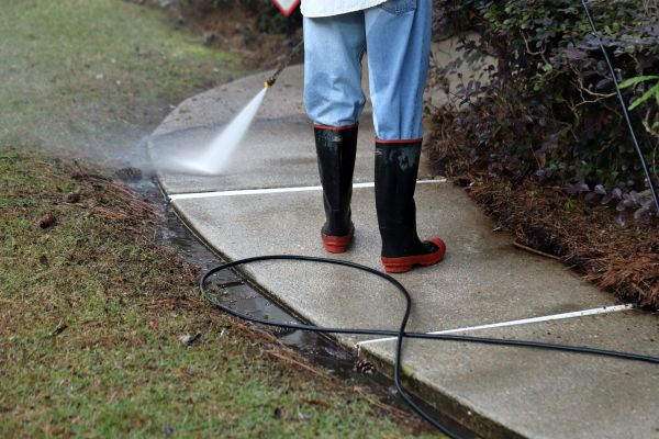 Cost of Sidewalk Pressure Cleaning in Sarasota